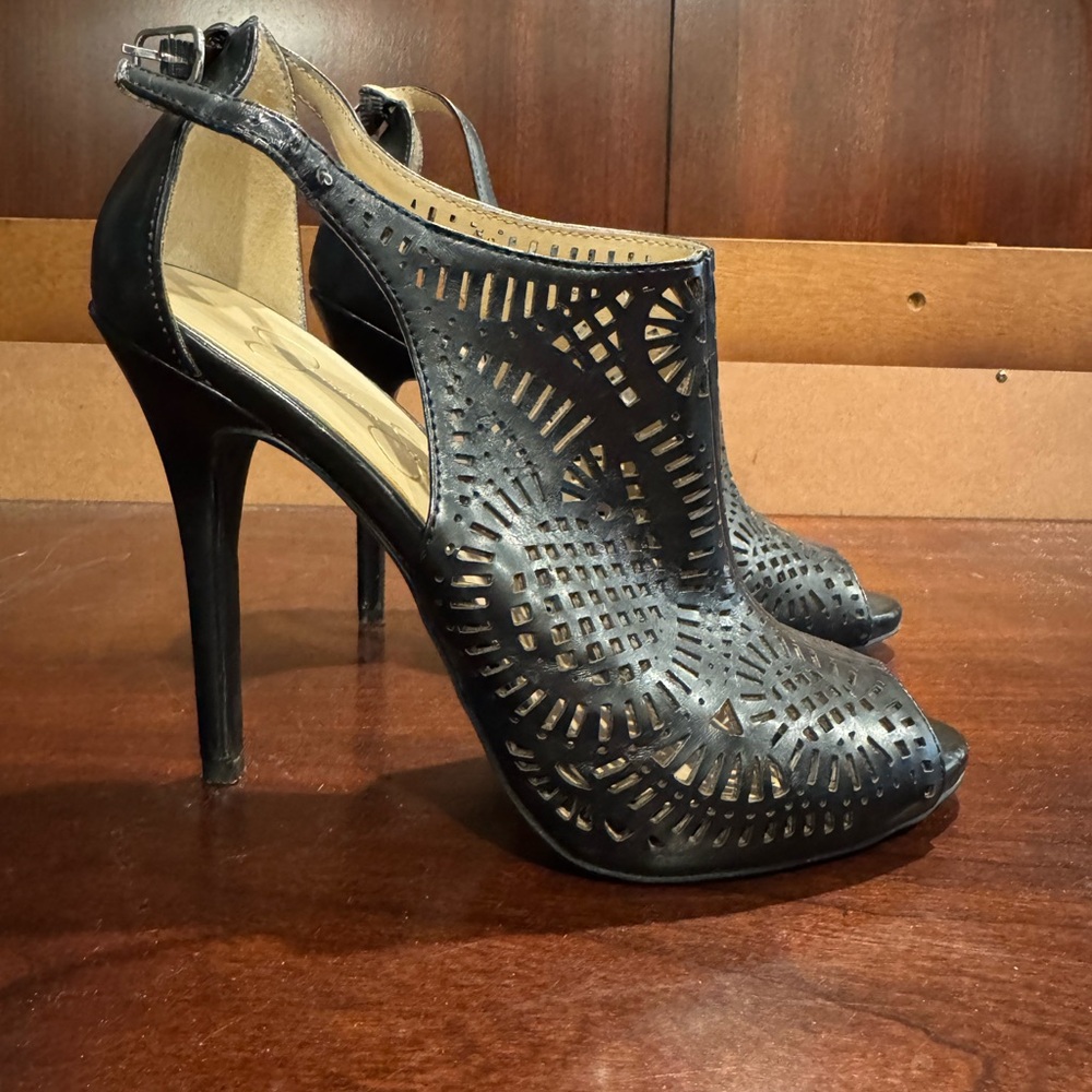 Jessica Simpson Black Cutout Heels